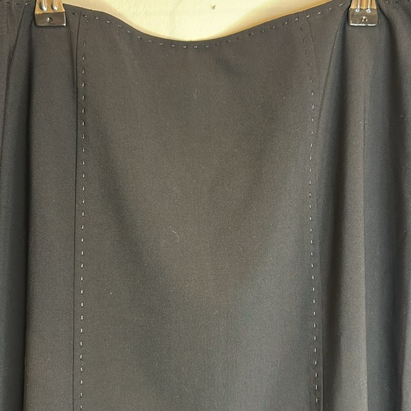 ELIE TAHARI FERRIS SKIRT NWT 95% VIRGIN WOOL LINED SIDE ZIP SIZE 8 - Picture 2 of 6